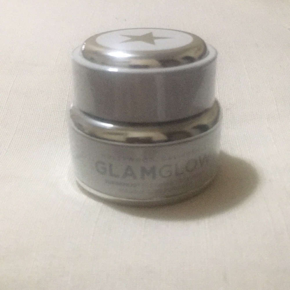 Glamglow Mask - Picture 4 of 4